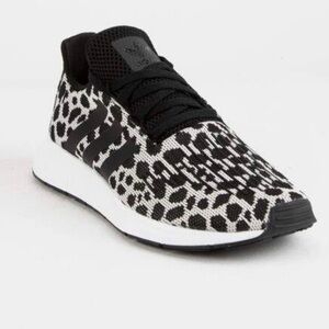 Adidas Swift Run Shoes